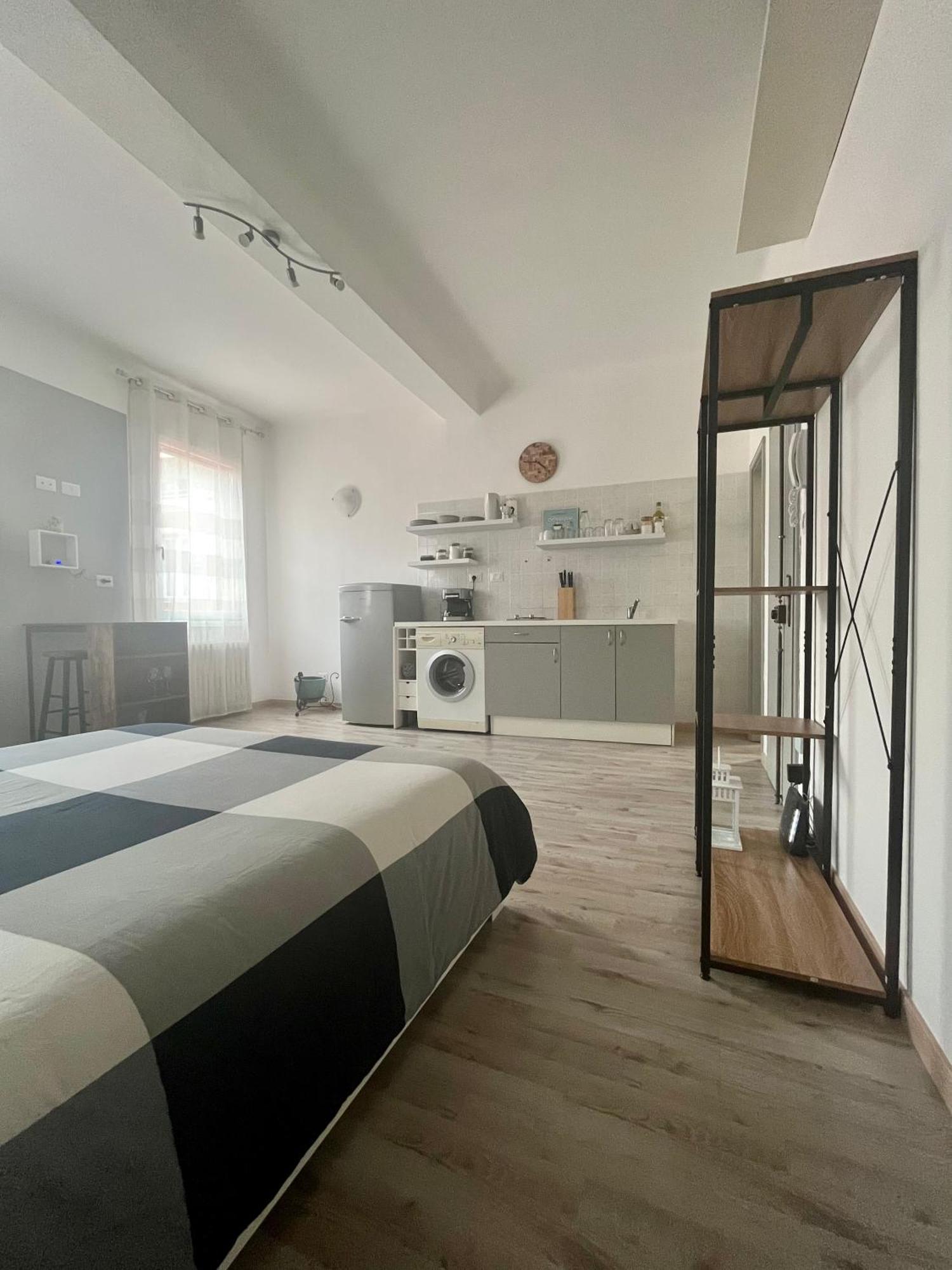 בולוניה Home 2 Torri מראה חיצוני תמונה